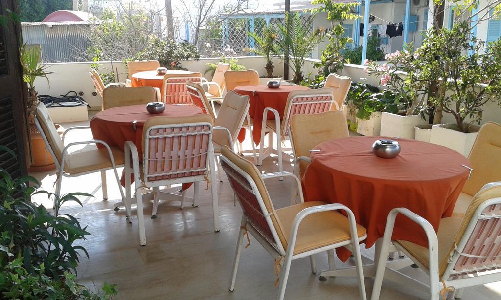 Plaza Hotel Skala Zewnętrze zdjęcie
